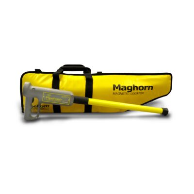 Maghorn with carrying case
